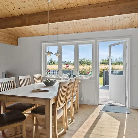 3 Bedroom Gorgeous In *